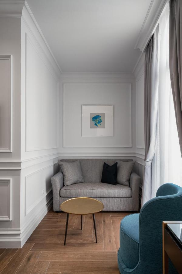Praxitelous Luxury Suites Atina Oda fotoğraf